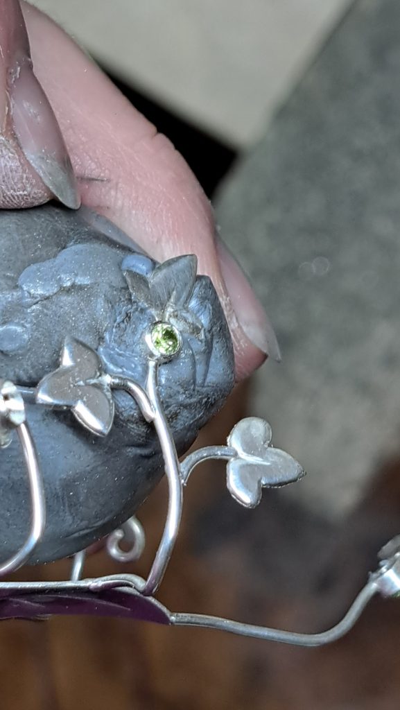 Artisans_buddies_challenge Herstellung 7: Fassen der Steine